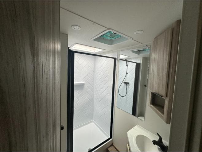 2026 Winnebago 2026 Winnebago Access - thumbnail 17