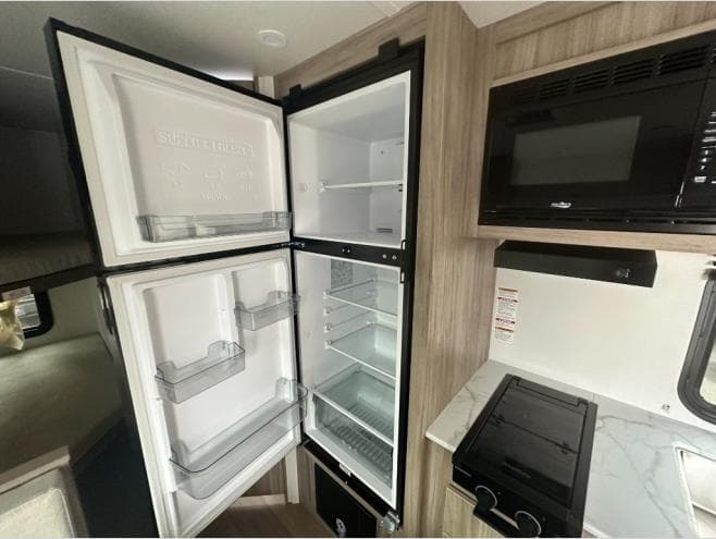 2026 Winnebago 2026 Winnebago Access - thumbnail 18