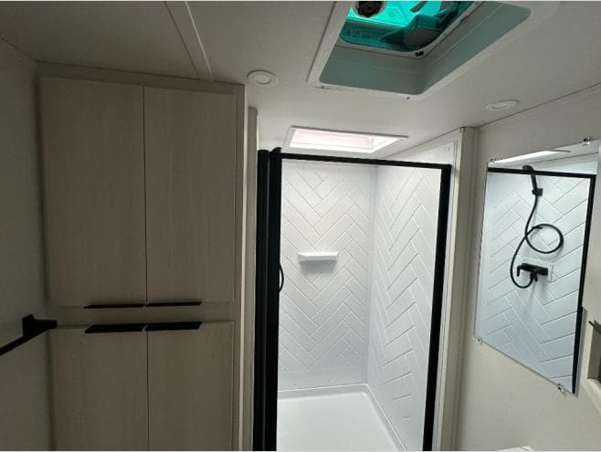 2026 Winnebago 2026 Winnebago Access - thumbnail 18