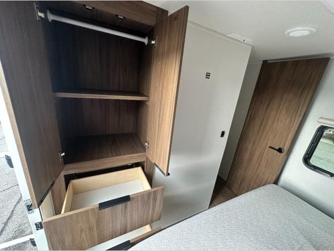 2026 Winnebago 2026 Winnebago Access - thumbnail 21