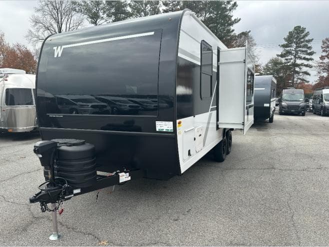 2026 Winnebago Thrive 18FBS