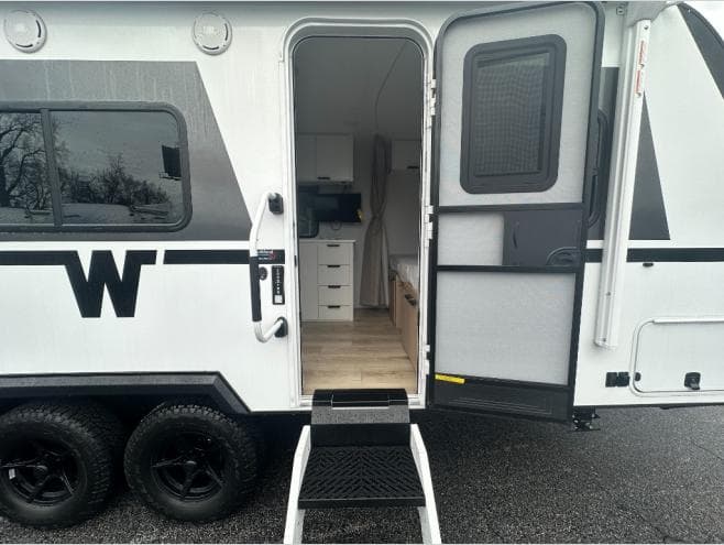 2026 Winnebago 2026 Winnebago Micro Minnie - thumbnail 5