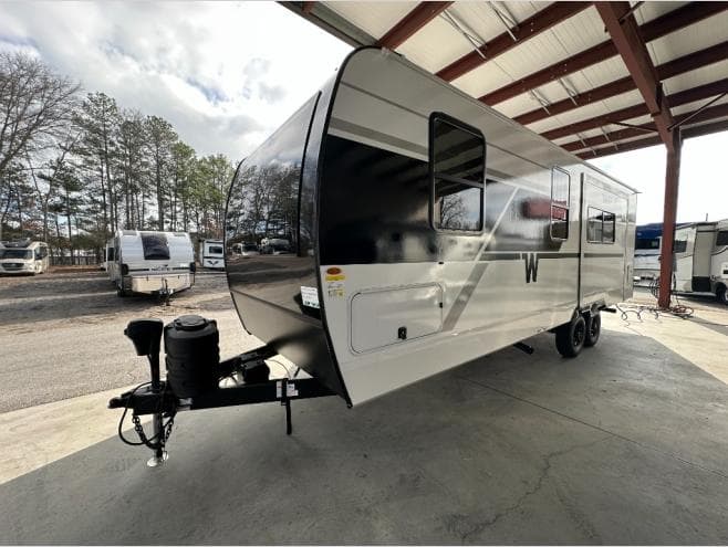 2026 Winnebago 2026 Winnebago Thrive - thumbnail 5