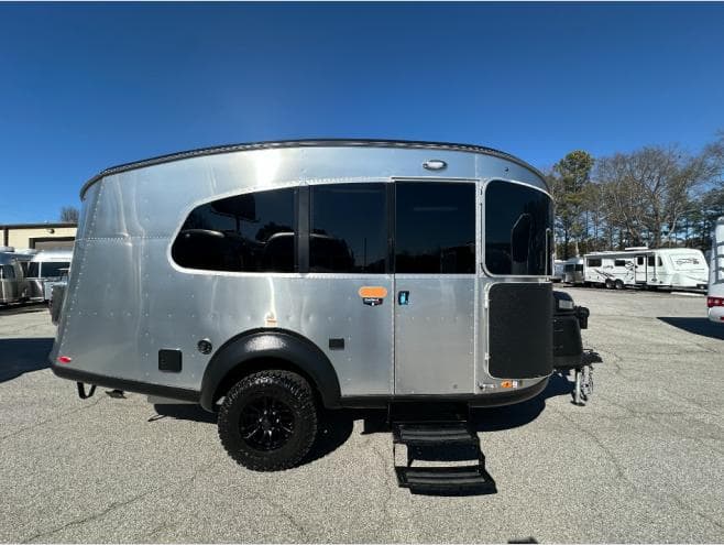 2026 Airstream 2026 Airstream Basecamp - thumbnail 4