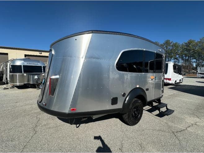 2026 Airstream 2026 Airstream Basecamp - thumbnail 5