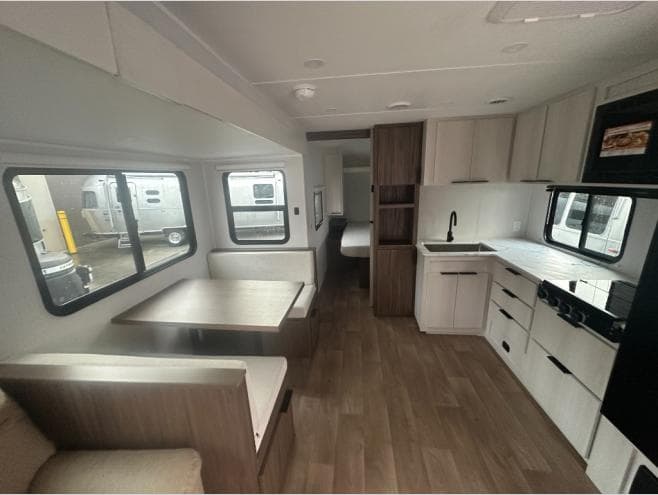 2026 Winnebago 2026 Winnebago Access - thumbnail 8