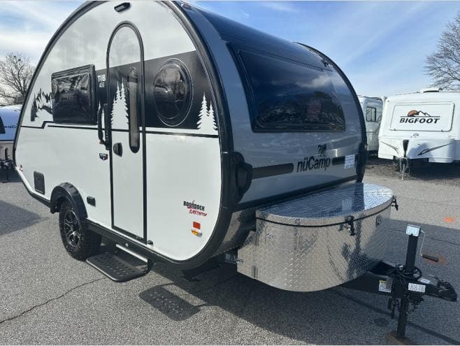 2026 nuCamp Tab 400 Black Canyon
