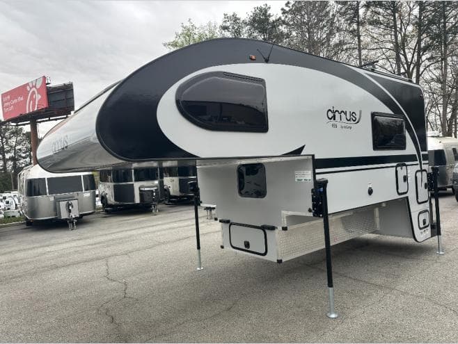 2026 nuCamp 2026 nuCamp Cirrus - thumbnail 4