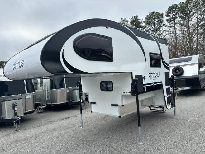 2026 nuCamp 2026 nuCamp Cirrus - thumbnail 4