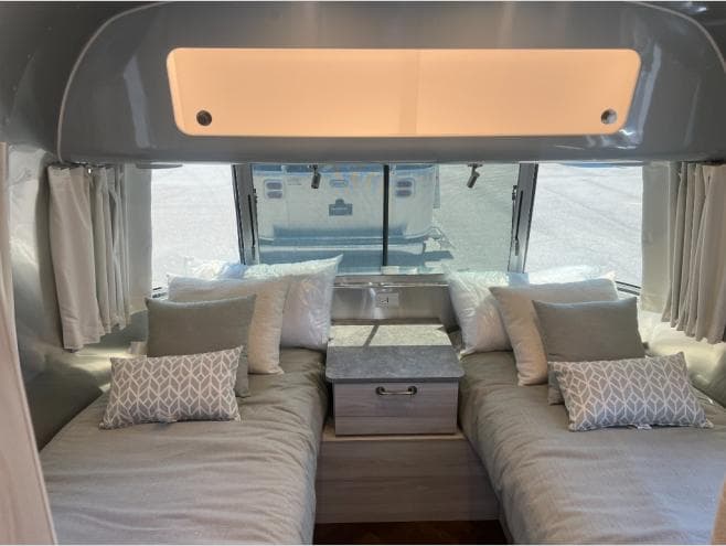 2026 Airstream 2026 Airstream International - thumbnail 13