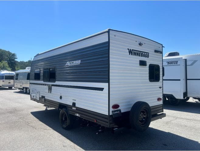 2026 Winnebago 2026 Winnebago Access - thumbnail 4