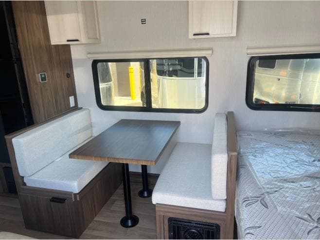 2026 Winnebago 2026 Winnebago Access - thumbnail 7