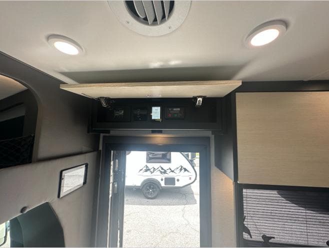 2026 Tiffin Motorhomes 2026 Tiffin Motorhomes Open Trail - thumbnail 21