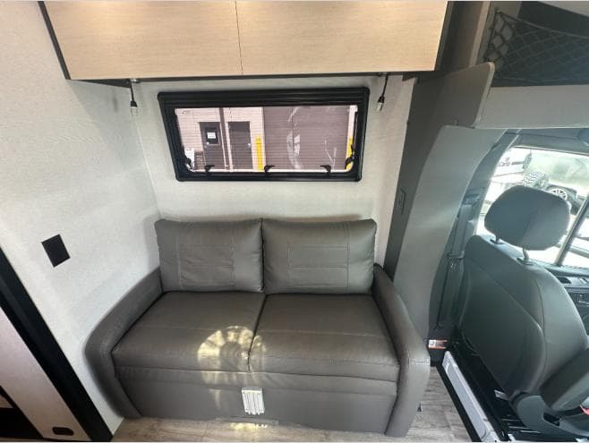 2026 Tiffin Motorhomes 2026 Tiffin Motorhomes Open Trail - thumbnail 23