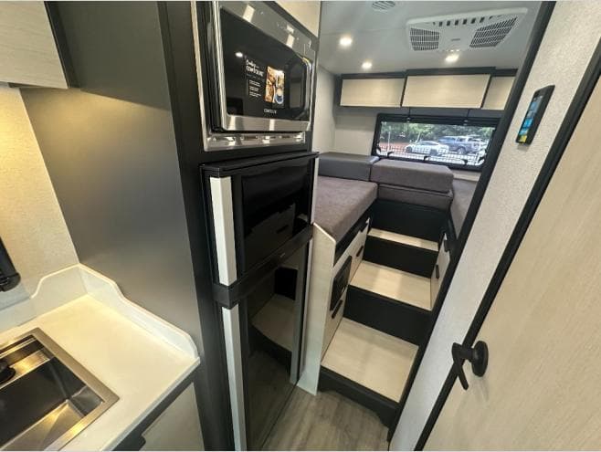 2026 Tiffin Motorhomes 2026 Tiffin Motorhomes Open Trail - thumbnail 29