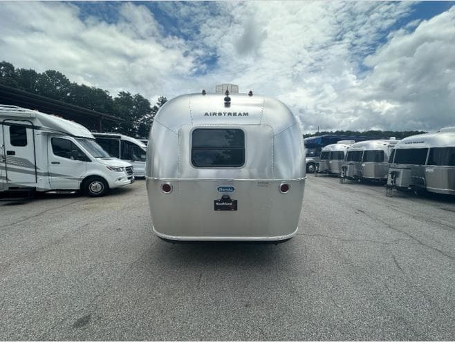 2024 Airstream 2024 Airstream Bambi - thumbnail 4