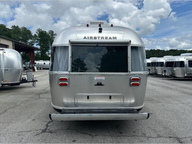 2023 Airstream 2023 Airstream International - thumbnail 3