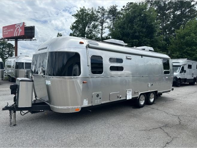 2023 Airstream 2023 Airstream International - thumbnail 4
