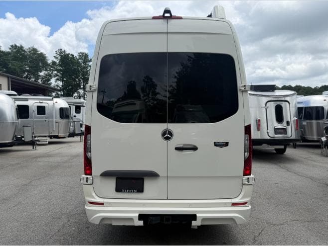 2026 Tiffin Motorhomes 2026 Tiffin Motorhomes GT2 - thumbnail 5