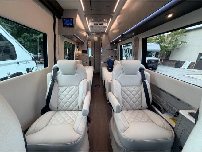 2026 Tiffin Motorhomes 2026 Tiffin Motorhomes GT2 - thumbnail 16