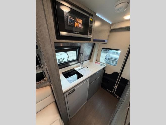 2026 Tiffin Motorhomes 2026 Tiffin Motorhomes GT2 - thumbnail 21