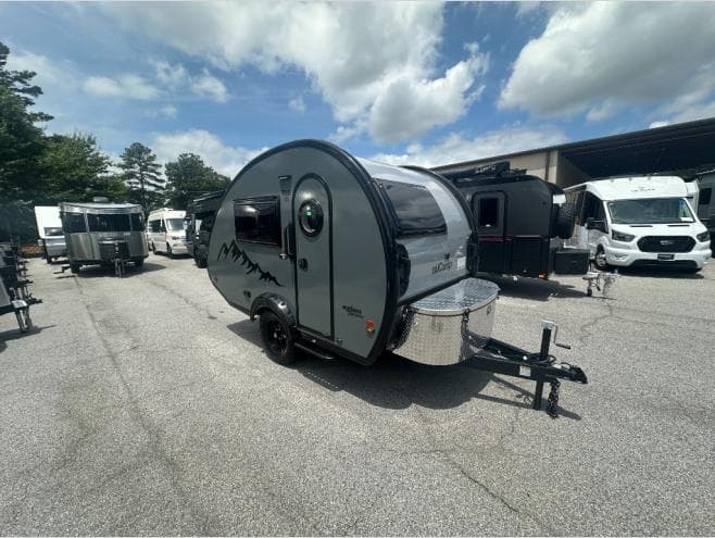 2027 nuCamp TAB 320 Black Canyon