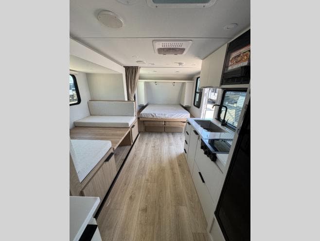 2026 Winnebago 2026 Winnebago Micro Minnie - thumbnail 12