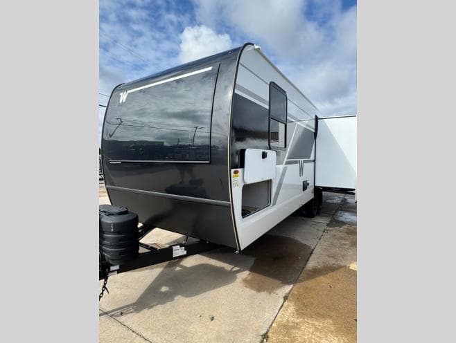 2026 Winnebago 2026 Winnebago Thrive - thumbnail 8