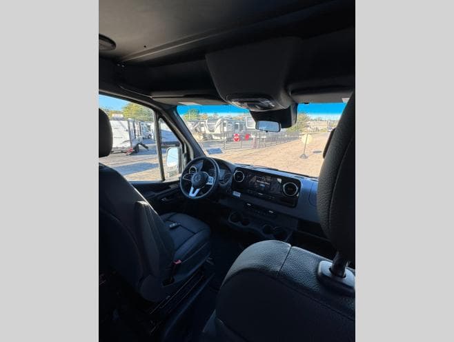 2026 Tiffin Motorhomes 2026 Tiffin Motorhomes GH1 - thumbnail 13