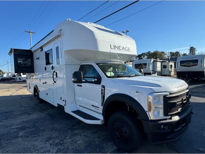 2026 Grand Design Lineage Series F 31ZW