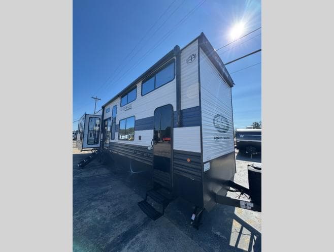 2026 Forest River Cherokee Timberwolf 39JM
