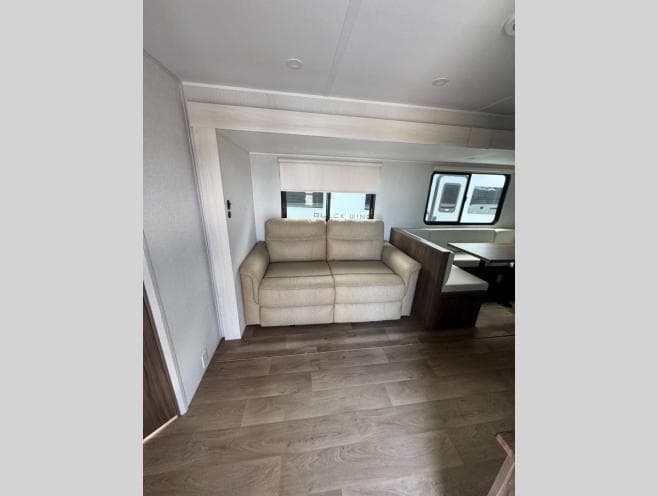 2026 Winnebago 2026 Winnebago Access - thumbnail 9