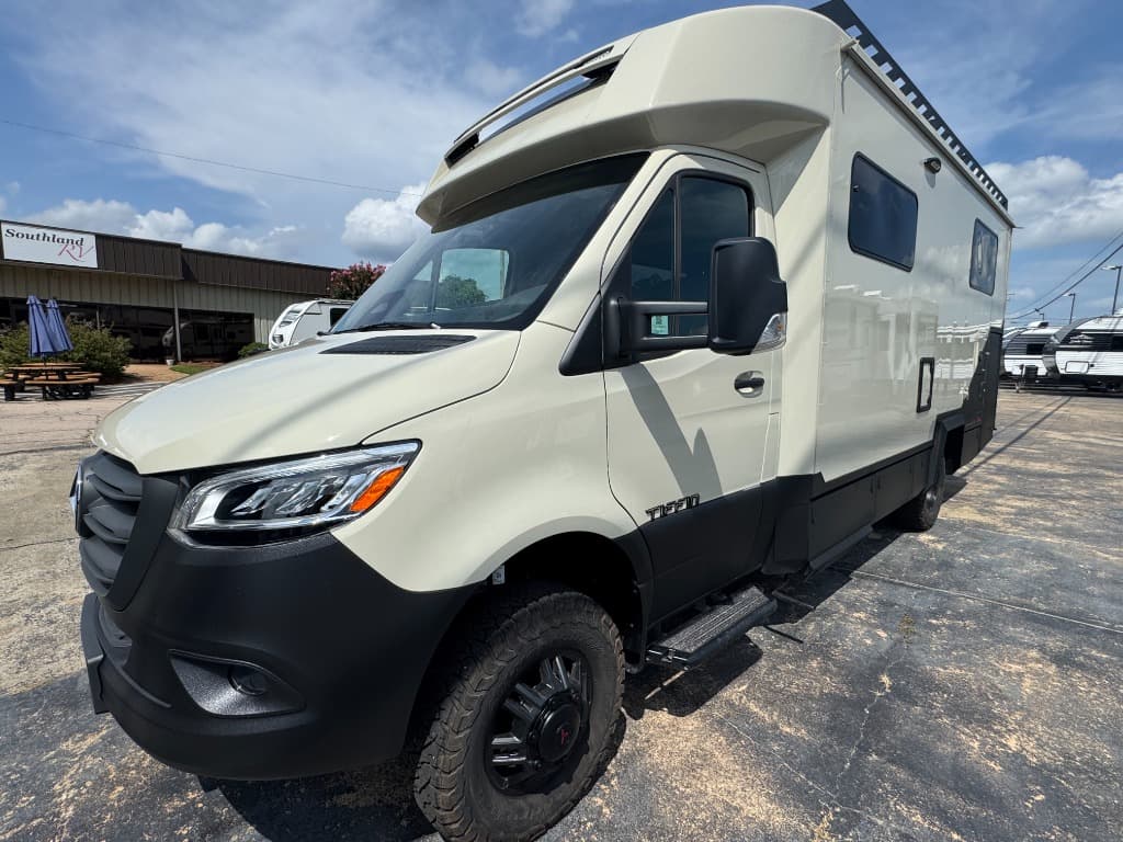 2026 Tiffin Motorhomes 2026 Tiffin Motorhomes Open Trail - thumbnail 9