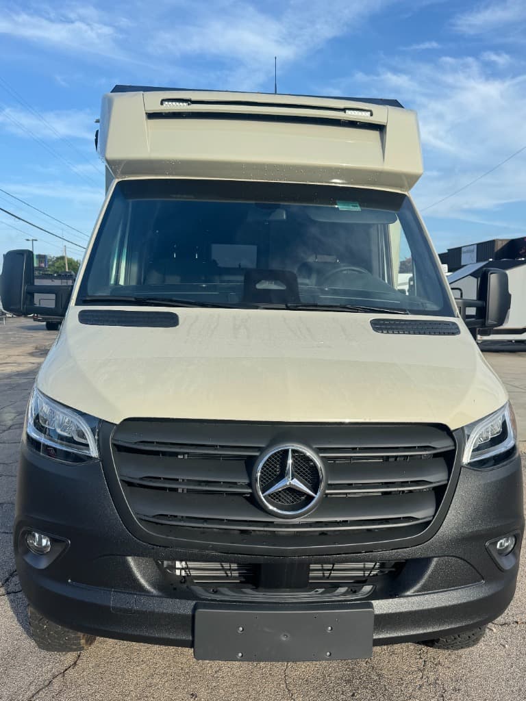 2026 Tiffin Motorhomes 2026 Tiffin Motorhomes Open Trail - thumbnail 10
