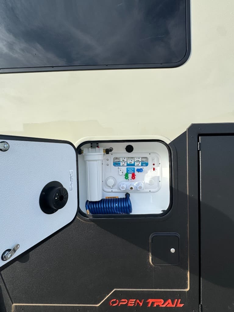 2026 Tiffin Motorhomes 2026 Tiffin Motorhomes Open Trail - thumbnail 13