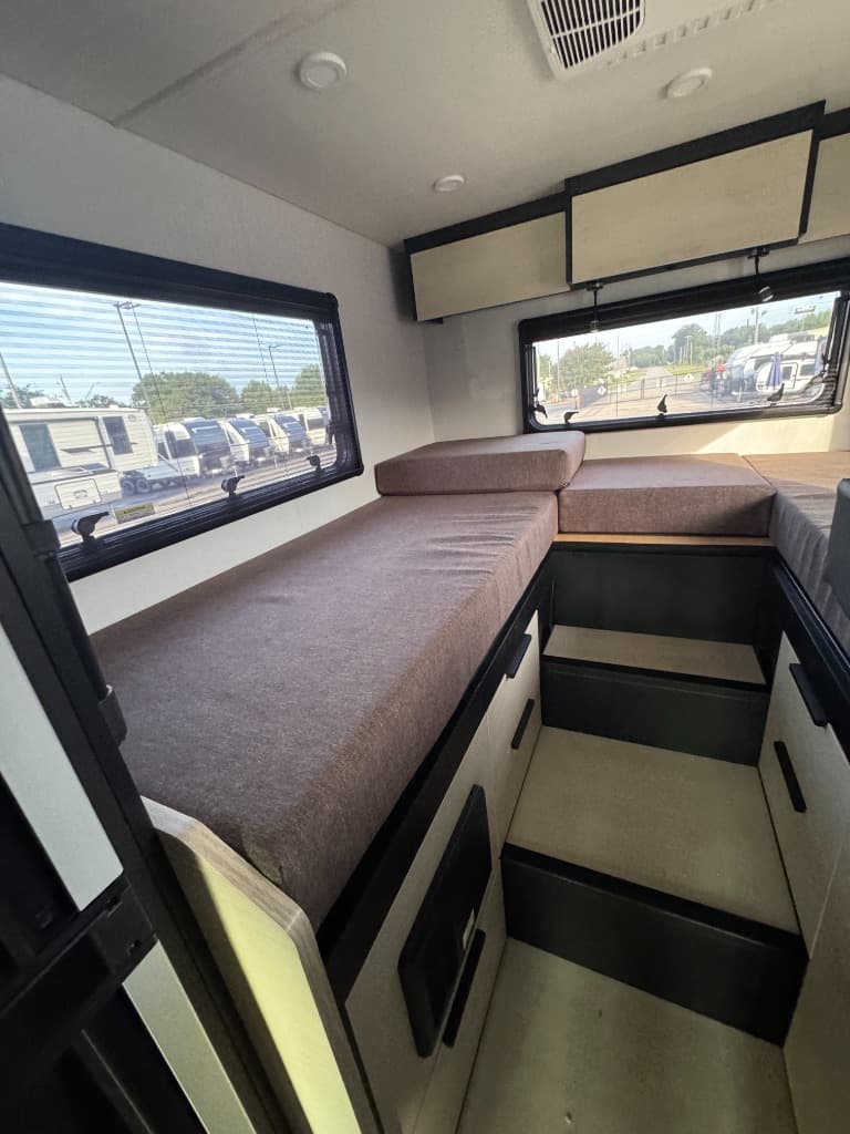 2026 Tiffin Motorhomes 2026 Tiffin Motorhomes Open Trail - thumbnail 25