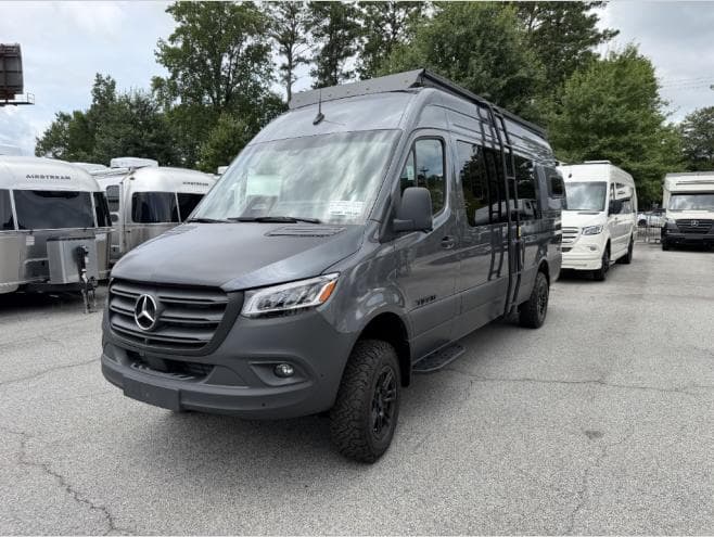 2026 Tiffin Motorhomes 2026 Tiffin Motorhomes GH2 - thumbnail 10