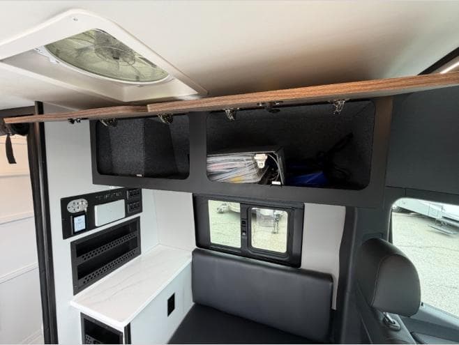 2026 Tiffin Motorhomes 2026 Tiffin Motorhomes GH2 - thumbnail 14