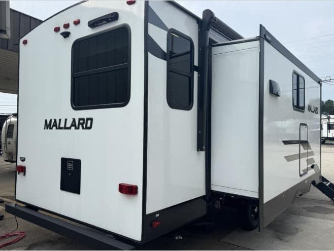 2024 Heartland 2024 Heartland Mallard - thumbnail 5