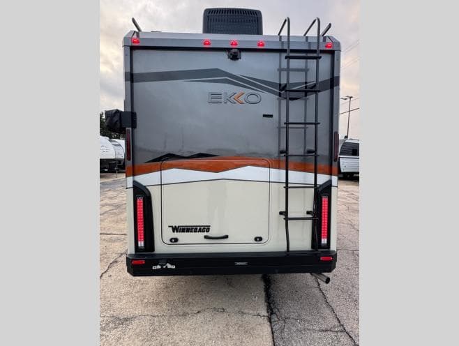 2027 Winnebago 2027 Winnebago Ekko - thumbnail 5