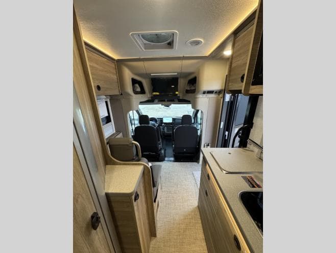 2027 Winnebago 2027 Winnebago Ekko - thumbnail 12