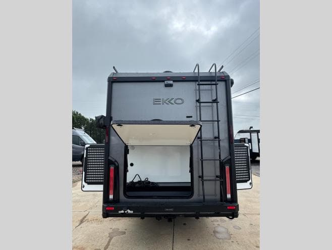 2027 Winnebago 2027 Winnebago Ekko - thumbnail 8