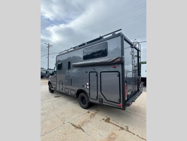 2027 Winnebago 2027 Winnebago Ekko - thumbnail 9