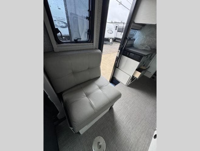 2027 Winnebago 2027 Winnebago Ekko - thumbnail 16