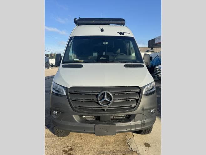 2027 Winnebago 2027 Winnebago Revel Sport - thumbnail 10