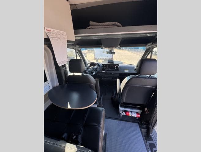 2027 Winnebago 2027 Winnebago Revel Sport - thumbnail 12
