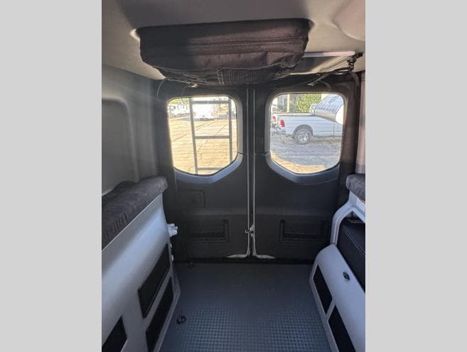 2027 Winnebago 2027 Winnebago Revel Sport - thumbnail 21