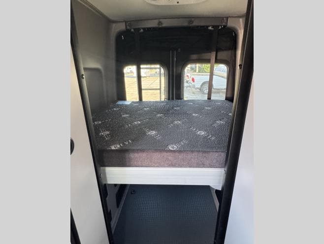 2027 Winnebago 2027 Winnebago Revel Sport - thumbnail 22