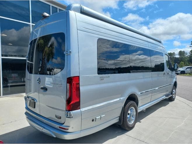 2026 Airstream 2026 Airstream Interstate 24GT - thumbnail 5