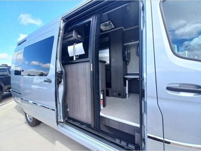 2026 Airstream 2026 Airstream Interstate 24GT - thumbnail 14